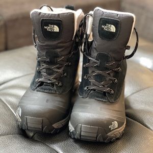 The North Face Men’s Snow Boots (NWOT)